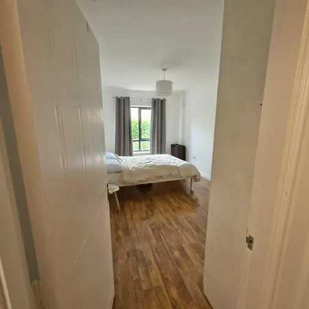 Spacious Bright Modern With Garden Dublin